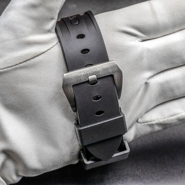 Panerai Luminor Power Reserve PAM00423 Image 3